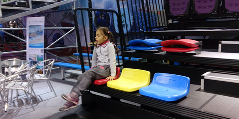 綠蛙參展第15屆國際（廣州）專業(yè)燈光、音響展覽會，日漸成熟