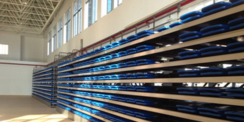 廈門蔡塘學(xué)校電動(dòng)伸縮看臺(tái)安裝完畢