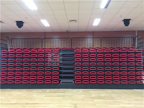 深圳市職業(yè)病防治院8層伸縮看臺(tái)