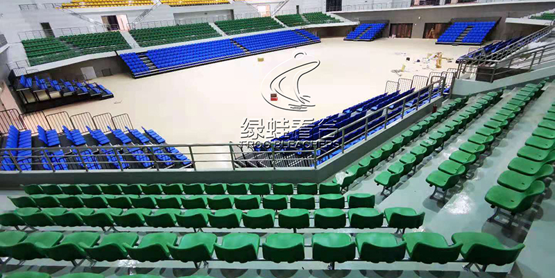 體育場(chǎng)館的座椅色彩搭配有奧秘，瞬間提升場(chǎng)館品味與氛圍