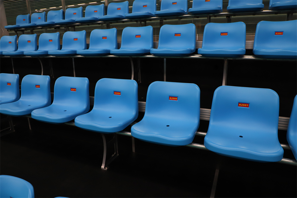 舒適度與耐用性:固定看臺座椅的選材之道 舒適度與耐用性:固定看臺座椅的選材之道